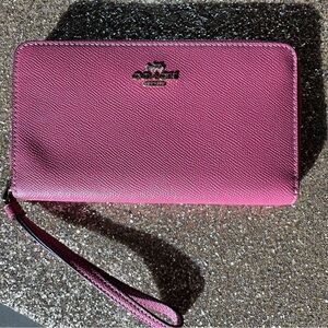NEW Coach Vibrant Dark Pink Rose Wallet